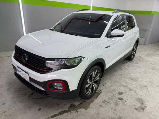 VOLKSWAGEN T-CROSS 1.0 200 TSI TOTAL FLEX AUTOMÁTICO VOLKSWAGEN T-CROSS 1.0 200 TSI TOTAL FLEX AUTOMÁTICO